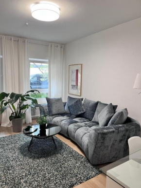 Raum2Go - Modernes Ruhiges 2-Schlafzimmer Apartment in Wiesbaden City & Park